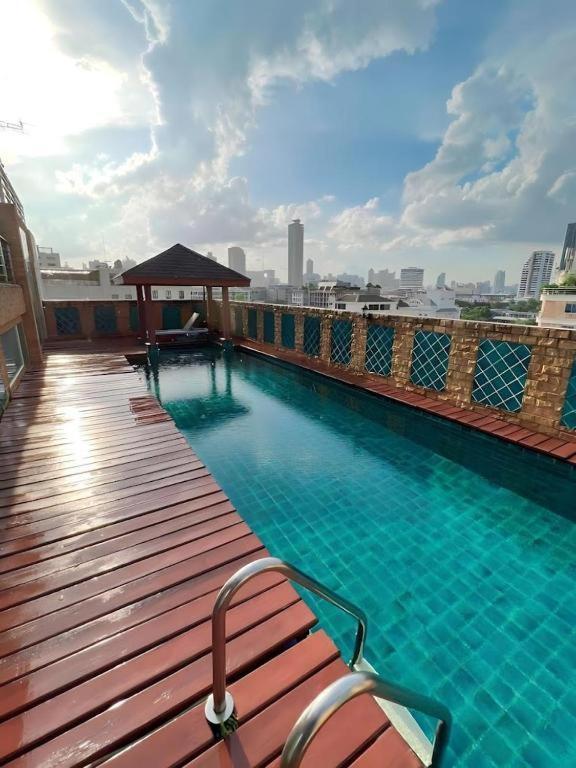Go Inn Thonglor 23 โกอินน์ ทองหล่อ 23 X Bangkok Kültér fotó