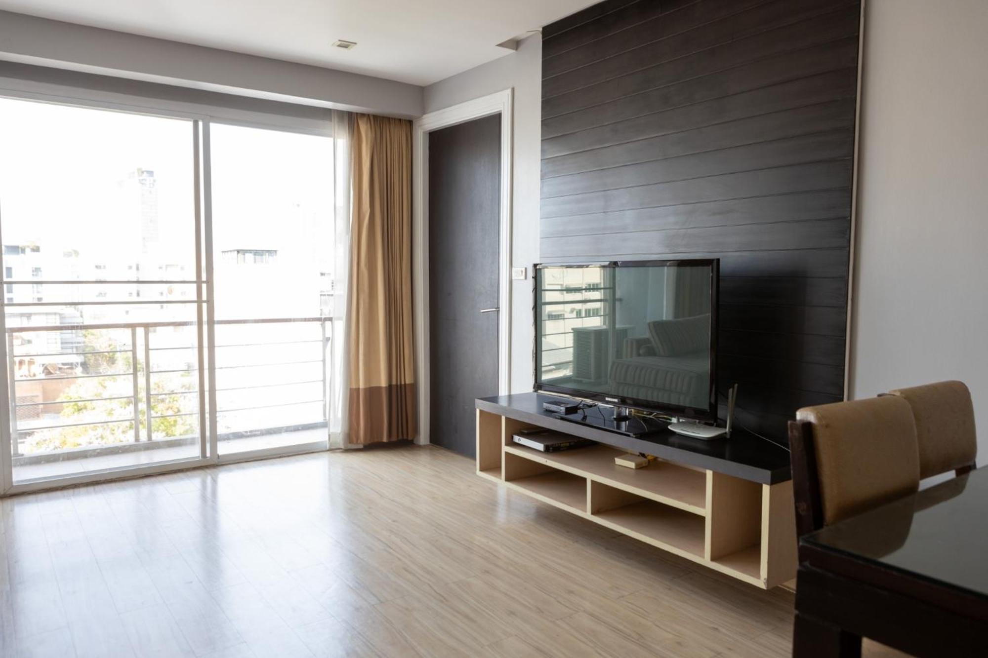 Go Inn Thonglor 23 โกอินน์ ทองหล่อ 23 X Bangkok Kültér fotó